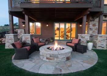 Best Outdoor Fire Pit Ideas to Have the Ultimate Backyard getaway!